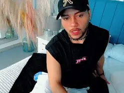 Amateur Live Porn of Max_Rivers