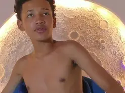 Amateur Best Webcam of noah_190