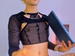 Amateur Live Sex Cam of ElliotFontaine