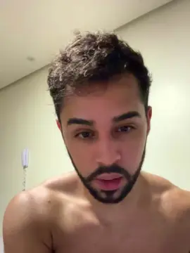 Cam4 Watch Live Sex Cams of Safadodotado27