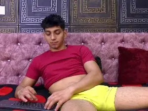 Cam4 Adult Webcam of DanteRafaelo