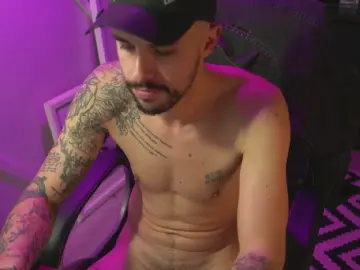 Cam4 Adult Webcam of monsieurguitsxx