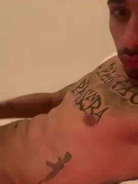 Cam4 Live Porn of dido135