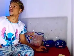 Cam4 Live Sex Cam of angel_foxc_