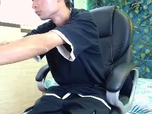 Cam4 Watch Live Sex Cams of LucassSmithh