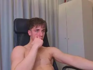 Cam4 Best live sex cam show of KellenWest