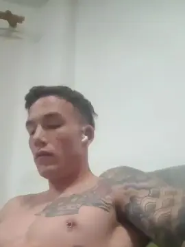 Cam4 Nude Webcam of Cristiangonzaa