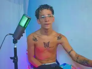 Cam4 Private Sex Chat of Mateodeamjo_7