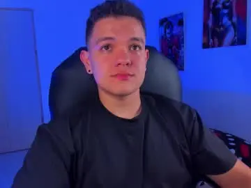 Chaturbate Live Sex Cam of dunkan_kravitz