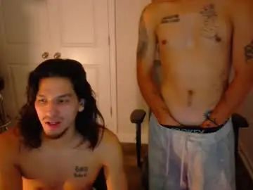 Chaturbate Live Sex Cam of apachewithawebcam