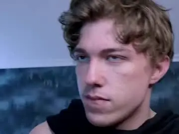 Chaturbate Live Sex Cam of markshot_