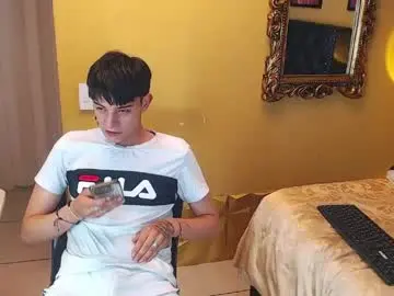 Chaturbate Live Sex Cam of luckk_