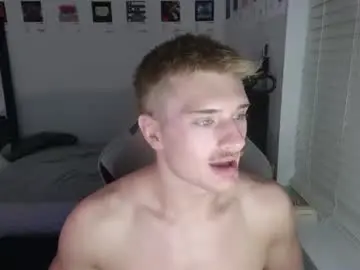 Chaturbate Live Sex Cam of brentbarbasol