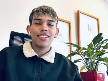 Livejasmin Live Sex Cam of CrisPetter