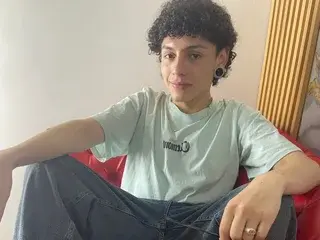 Streamate Best live sex cam show of ErionRousex