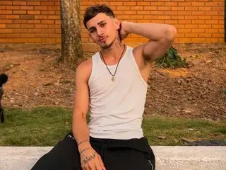 Streamate Live Sex Cam of DanntheStiff67