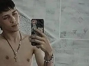 Streamate Nude Webcam of BlainexYx