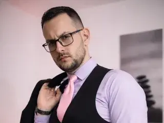 Streamate Watch Live Sex Cams of Luis_Guerrero91