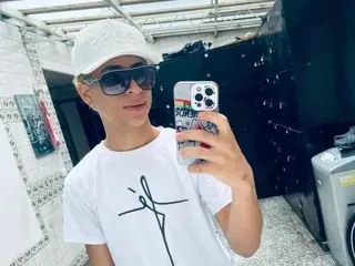 Streamate Live Sex Cam of HollmanFronsh