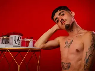 Streamate Sex Cam of NikoStone