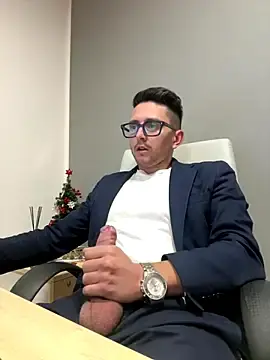 Stripchat Live Porn of masterboss_