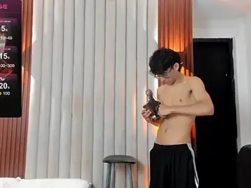 Stripchat Adult Video Chat of billie_jr