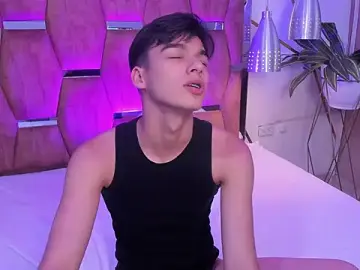 Stripchat Best live sex cam show of Gerony_