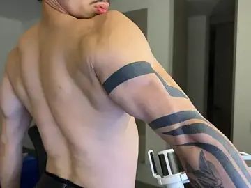 Stripchat Sex Cam of David_Brown18