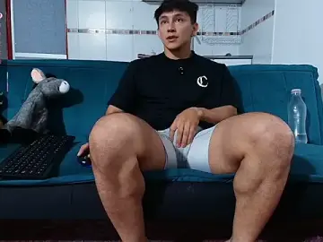 Stripchat Live Sex of jacques_cardiet